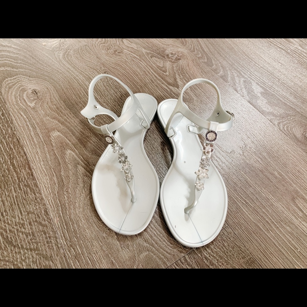 Silver jelly Guess sandals with jewel detailing
